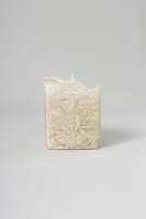 "Petal" embroidery small cube candle